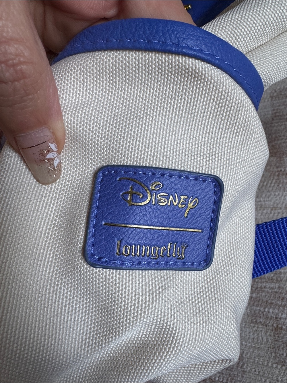 Disney Loungefly Tangled Rapunzel and Flynn Full size Slouch Backpack - Picture 2 of 7